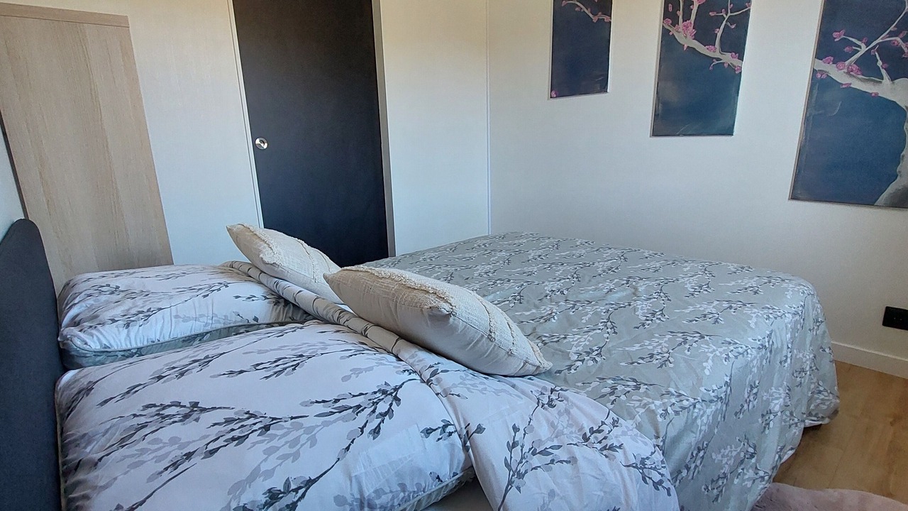 Photo of Bedroom in Plancher-Bas