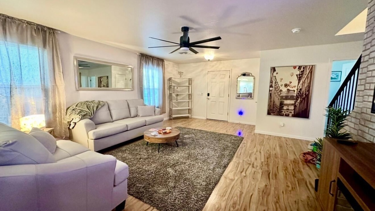 Photo of Livingroom in Rillito
