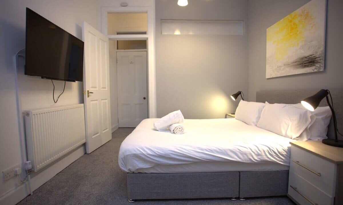 Photo of Bedroom in Glasgow Westend