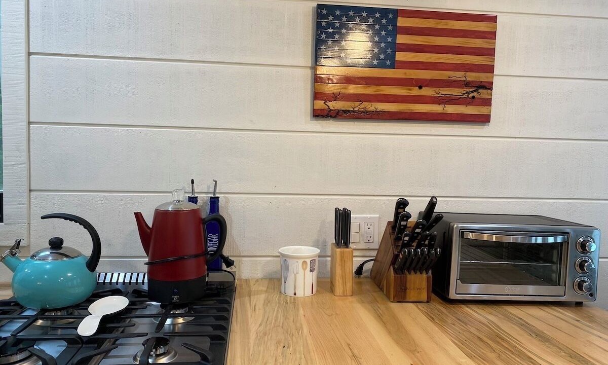 Photo of Kitchen in Long Eddy