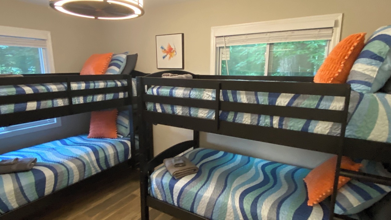 Photo of Bedroom in Long Eddy