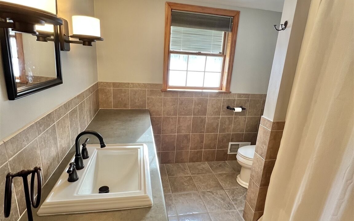 Photo of Bathroom in Naples