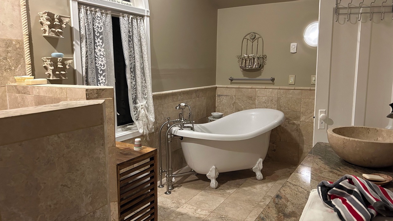 Photo of Bathroom in Hilton