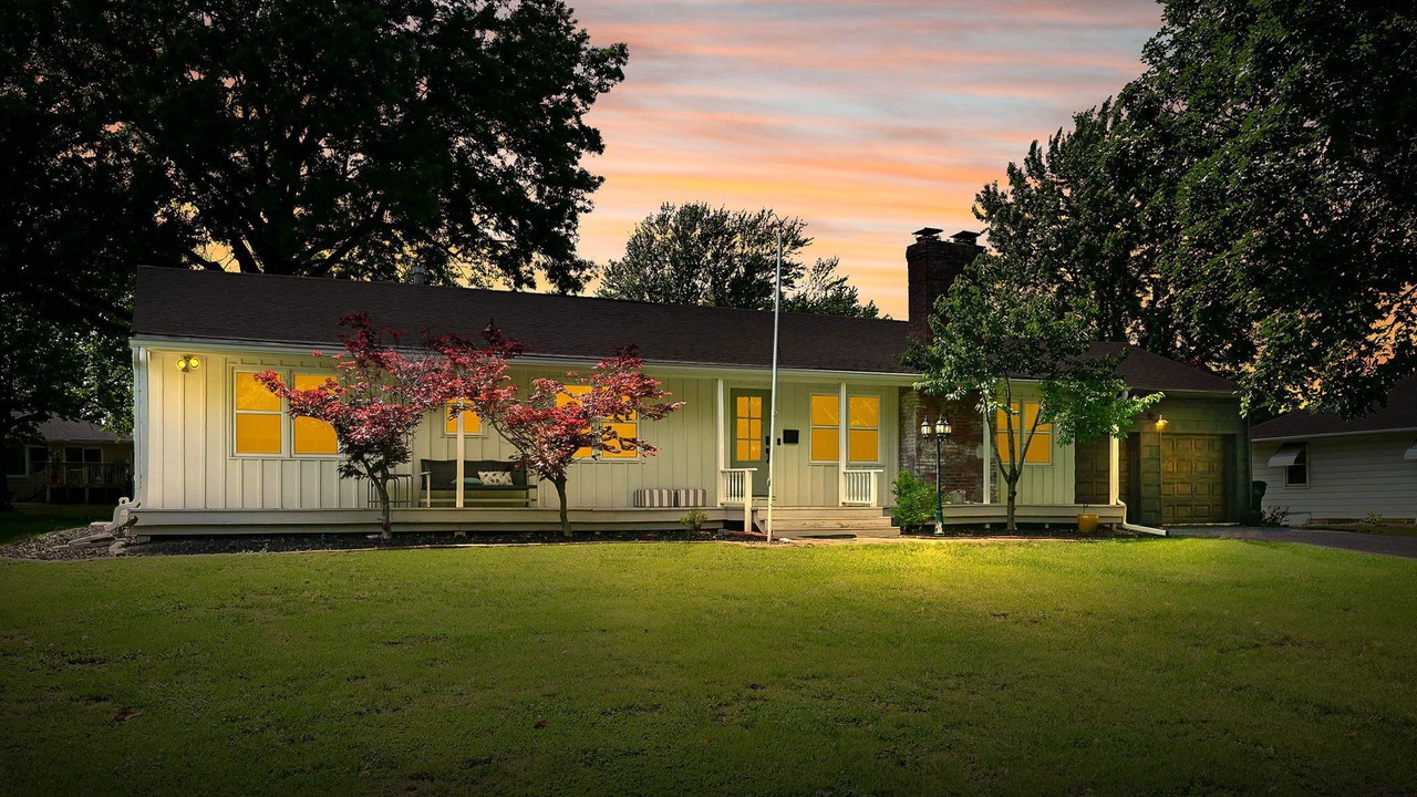 Photo of Outdoor in Grandview