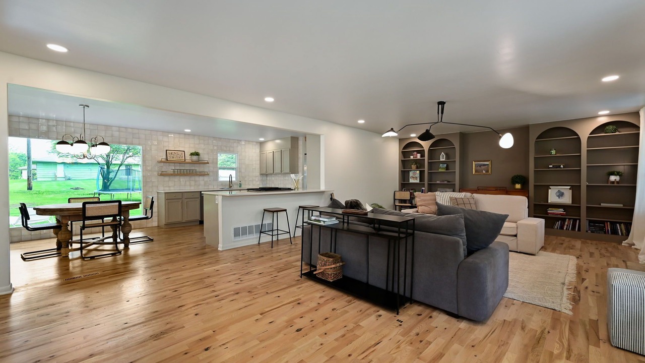 Photo of Livingroom in Grandview