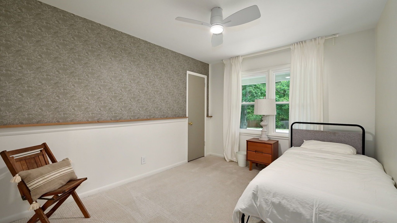 Photo of Bedroom in Grandview