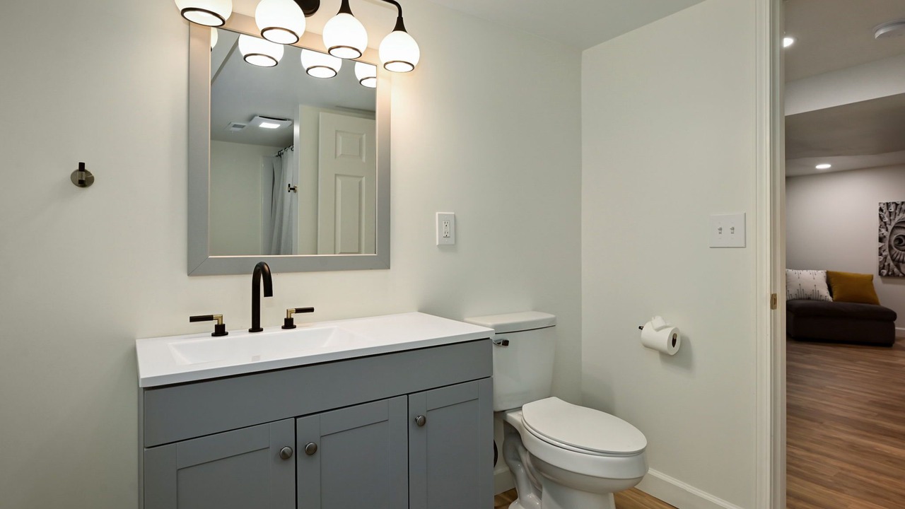 Photo of Bathroom in Grandview