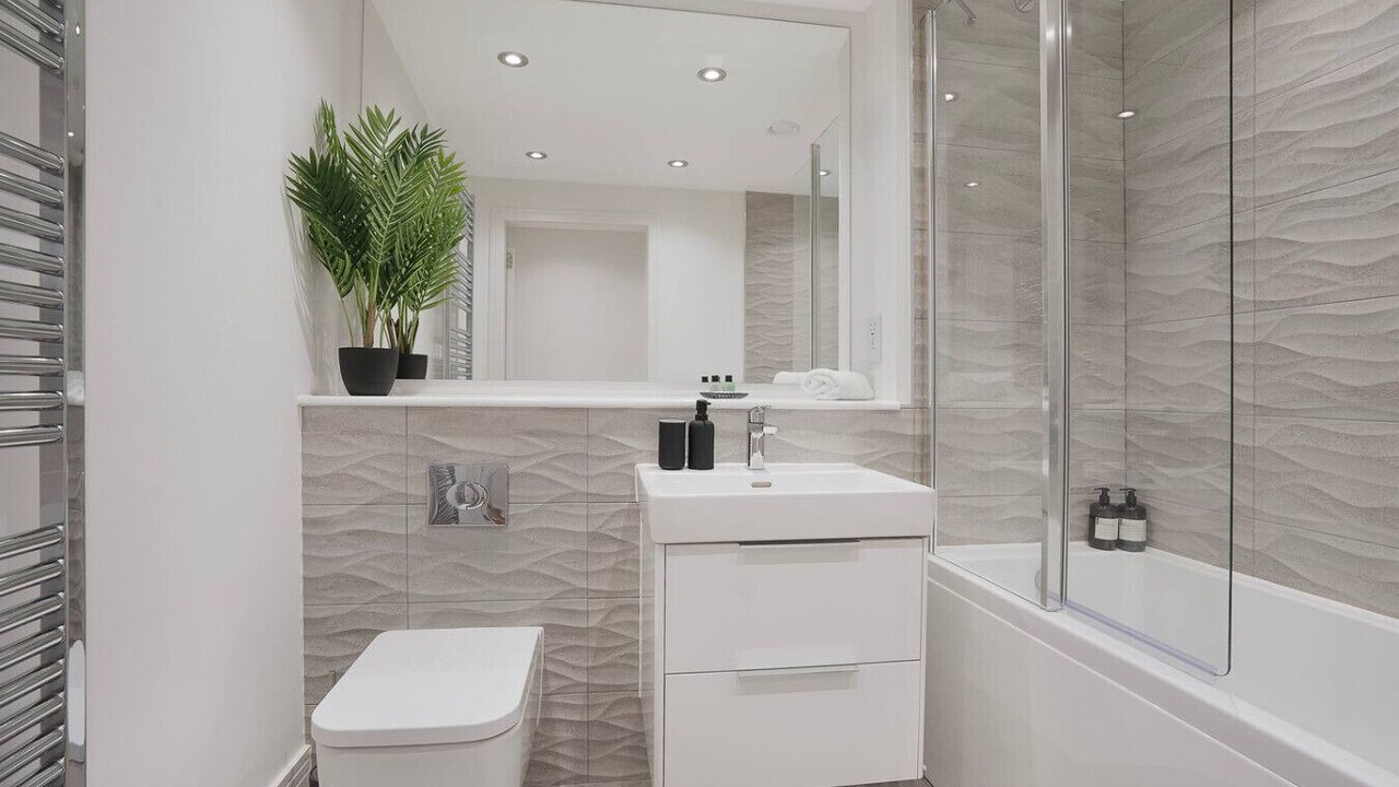 Photo of Bathroom in Central Aberdeen