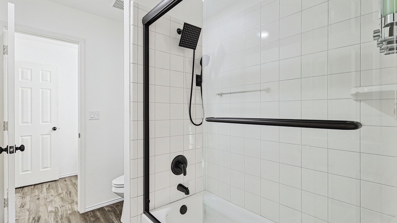 Photo of Bathroom in DeSoto