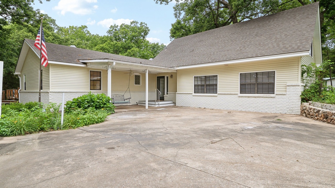 Photo of Others in Afton