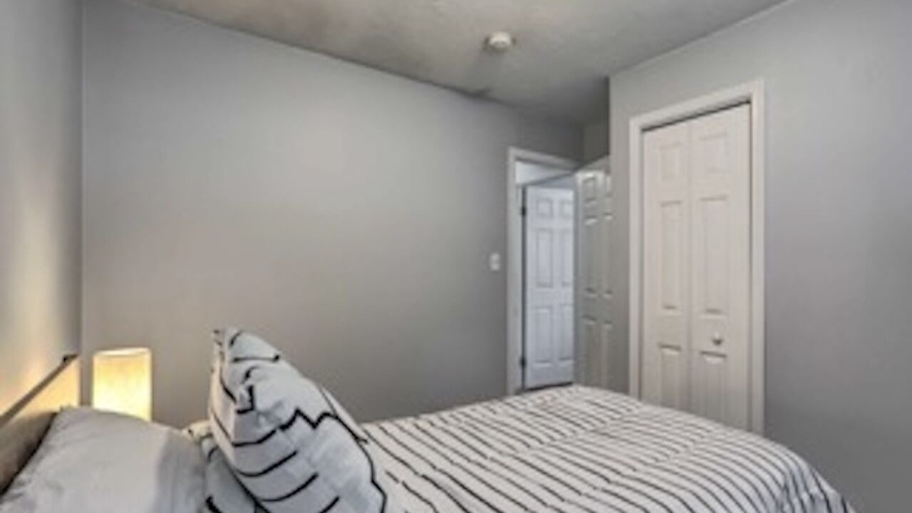 Photo of Bedroom in Parma Heights