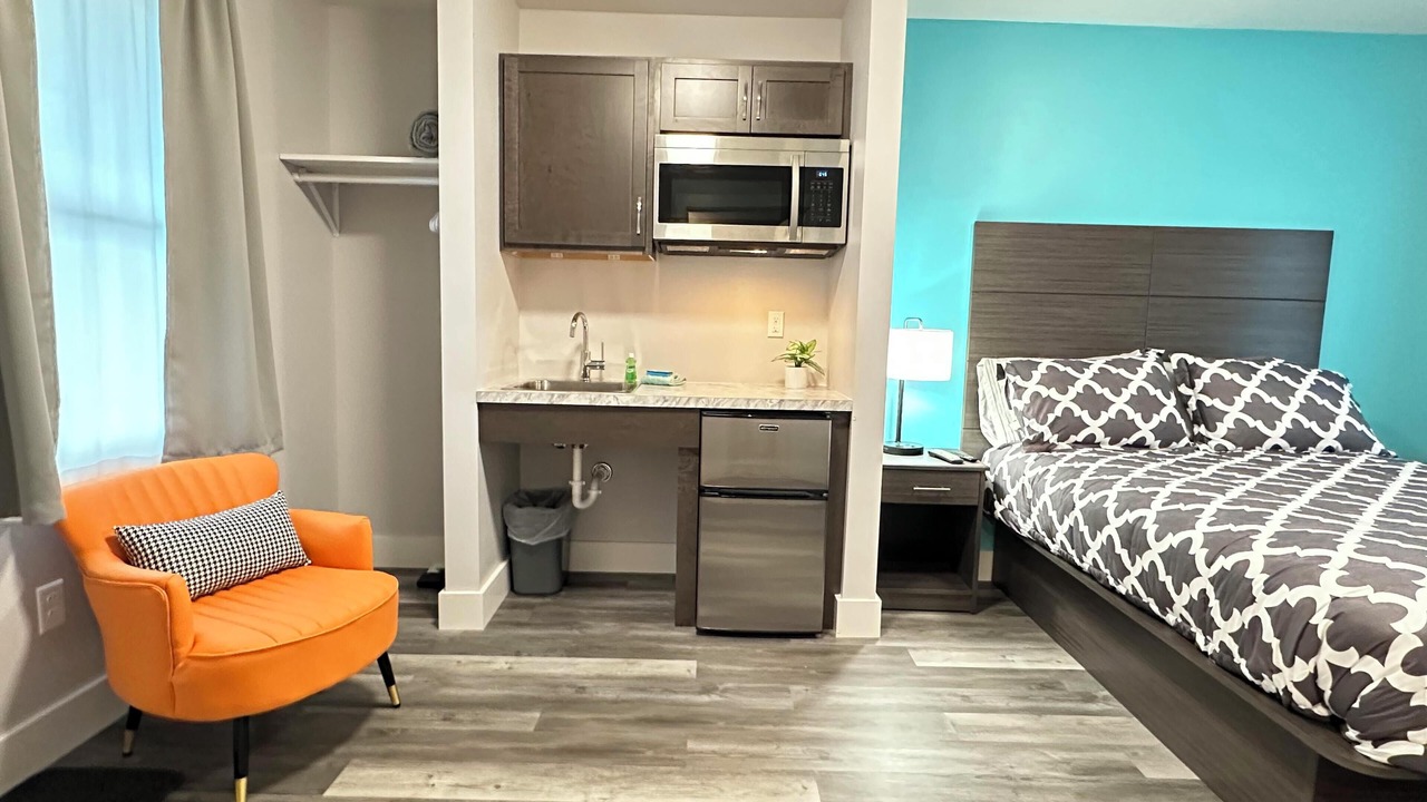 Photo of Bedroom in Ontario Center