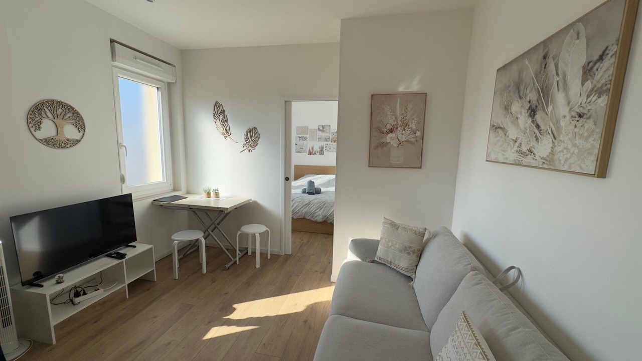 Photo of Livingroom in Maladiere