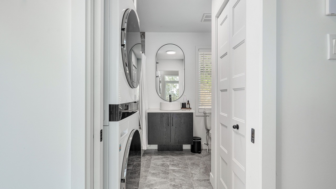 Photo of Bathroom in Saint Come