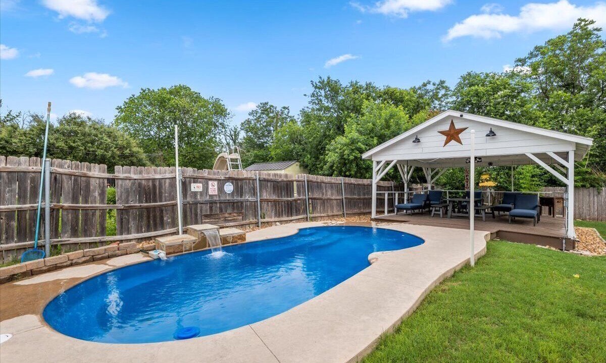 Photo of Outdoor in Jefferson