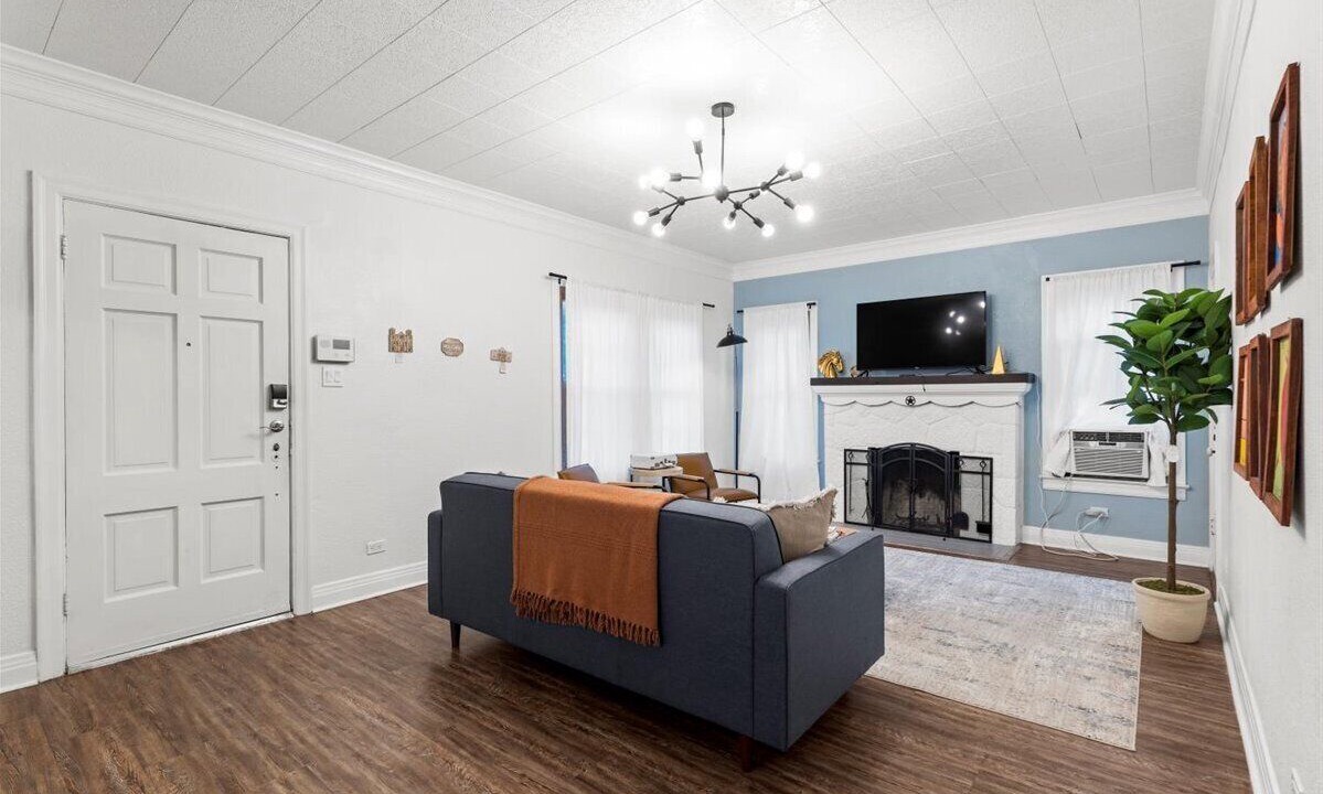Photo of Livingroom in Jefferson