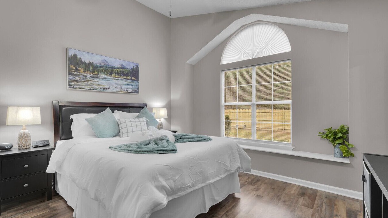 Photo of Bedroom in Richmond Hill