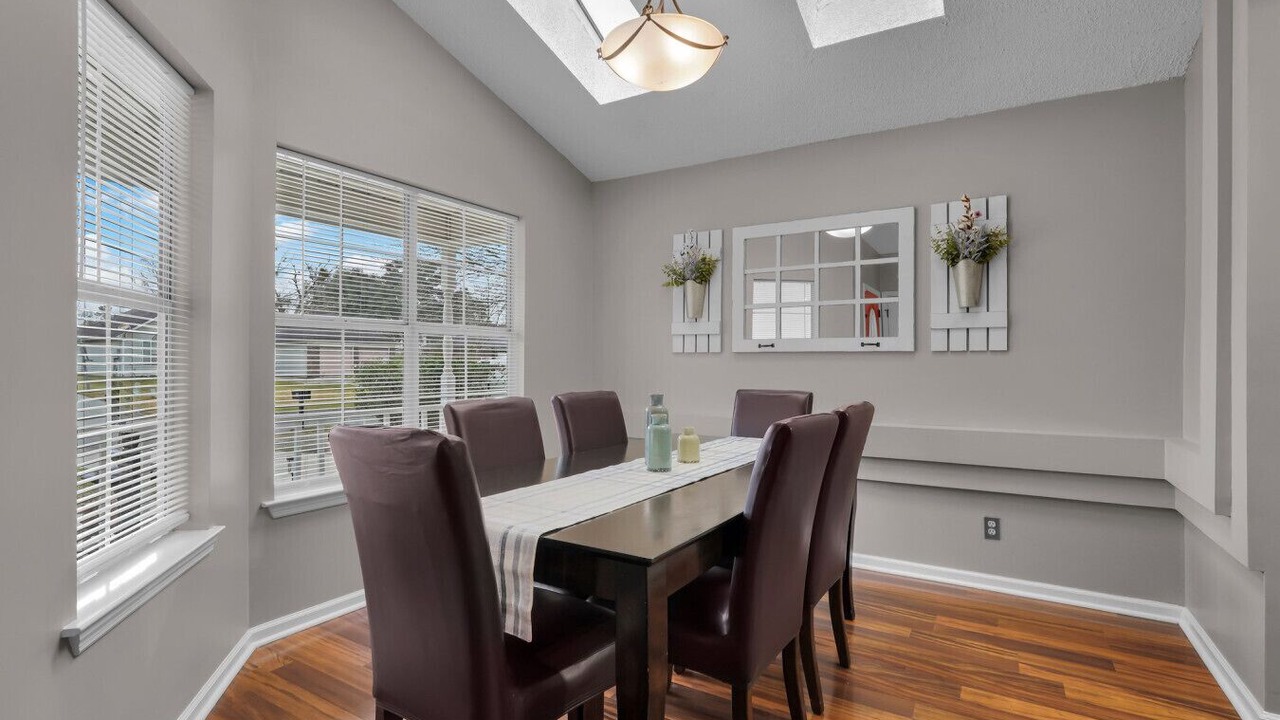 Photo of Others in Richmond Hill