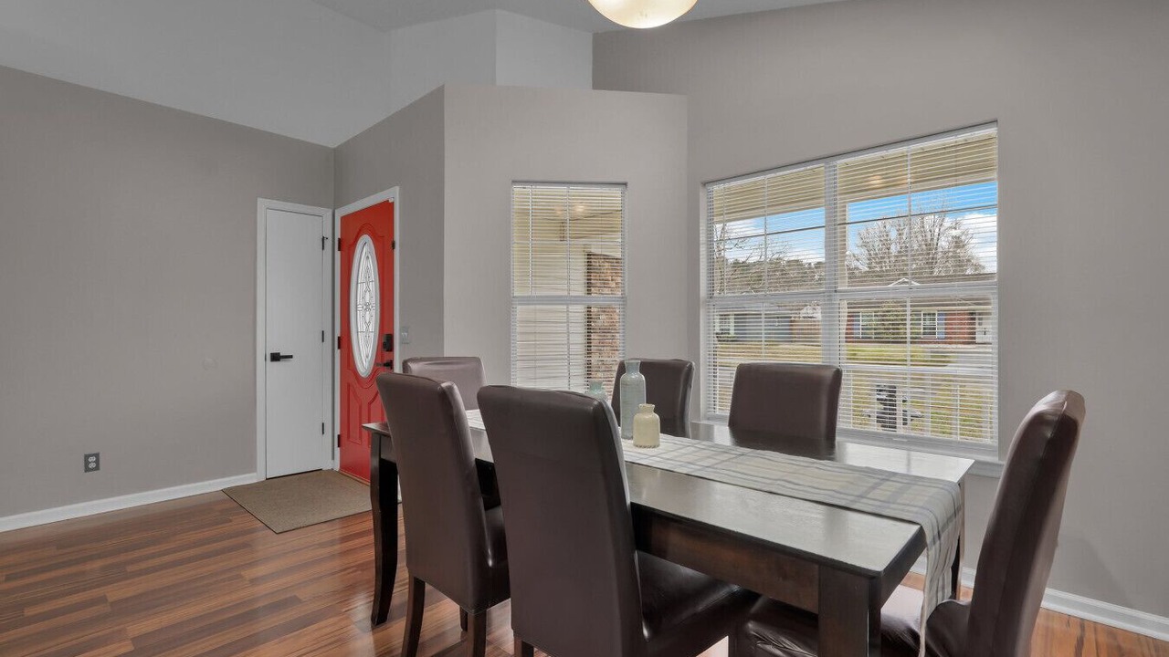 Photo of Others in Richmond Hill