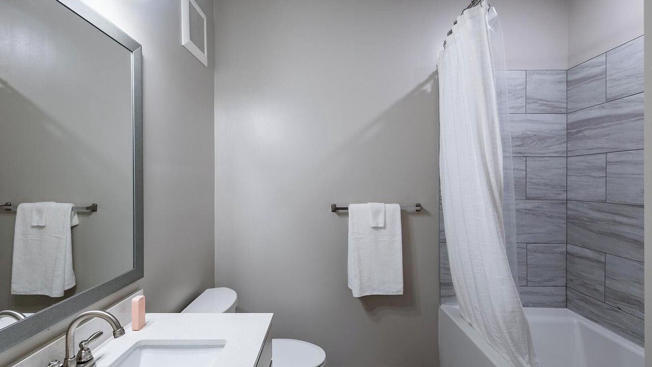 Photo of Bathroom in Kenton