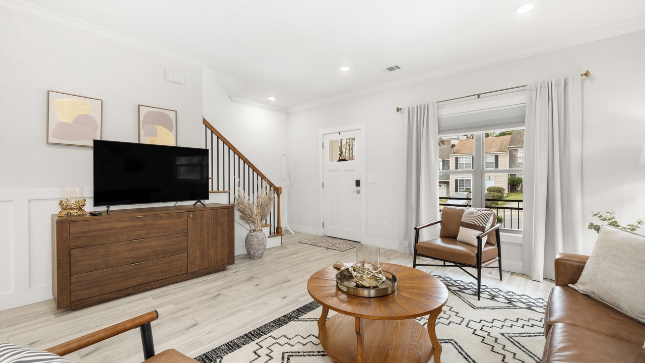 Photo of Livingroom in Town Center
