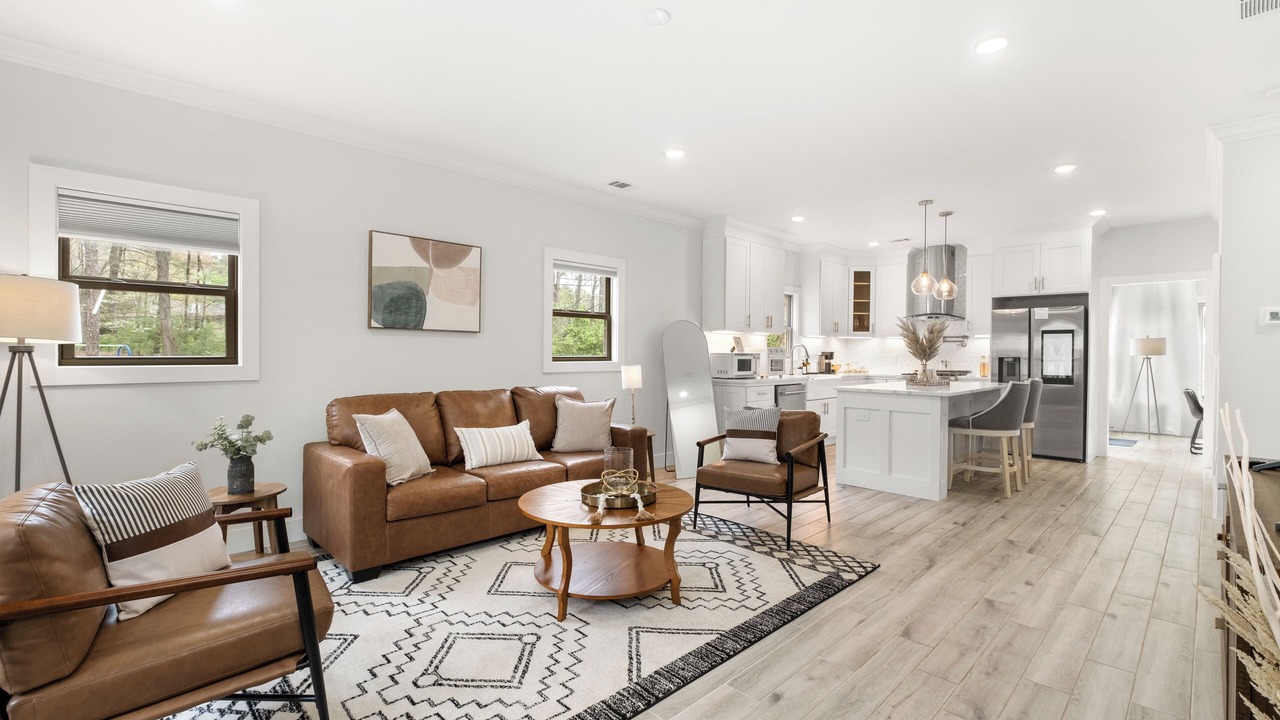 Photo of Livingroom in Town Center