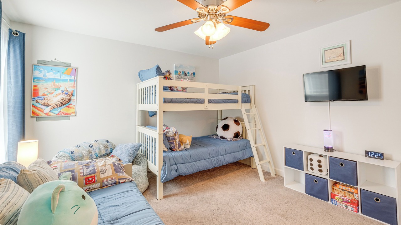 Photo of Bedroom in Issue