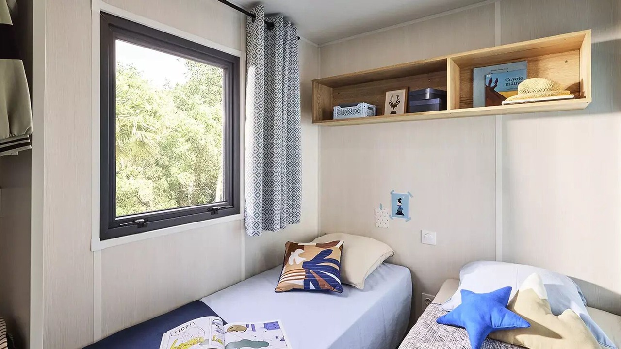 Photo of Bedroom in Chatillon