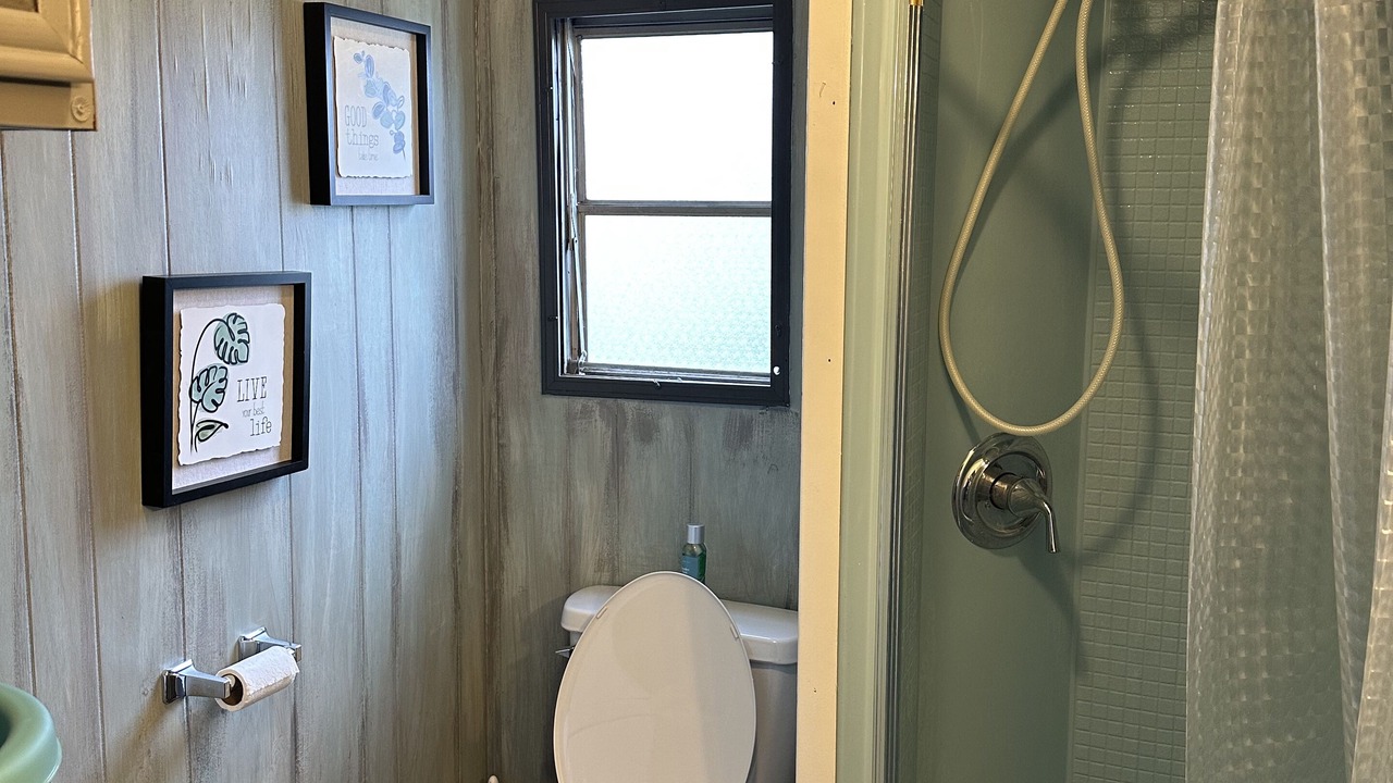 Photo of Bathroom in Cynthiana