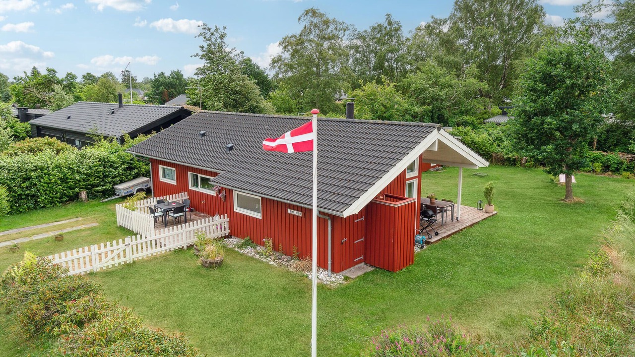 Photo of Others in Grena Strand