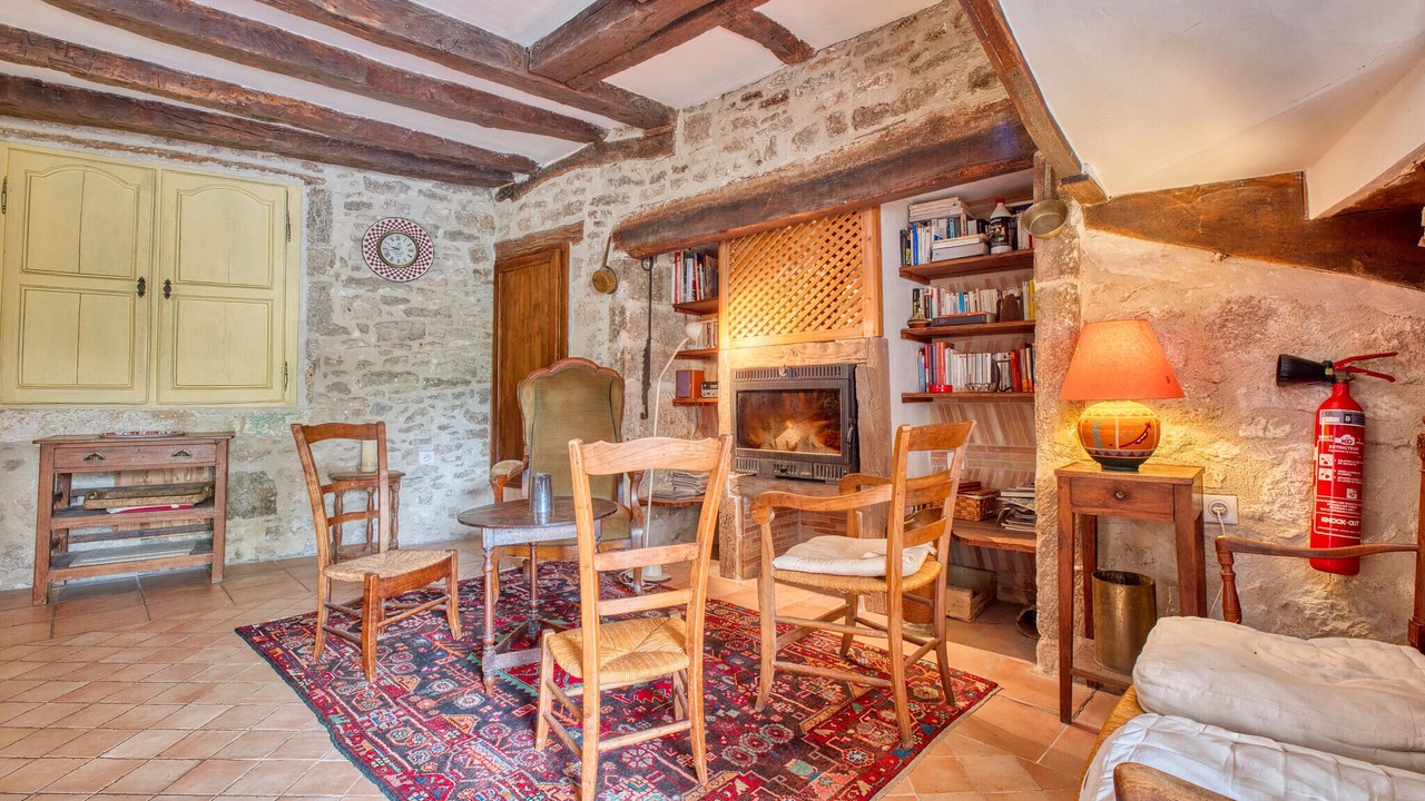 Photo of Bedroom in Le Lardin-Saint-Lazare