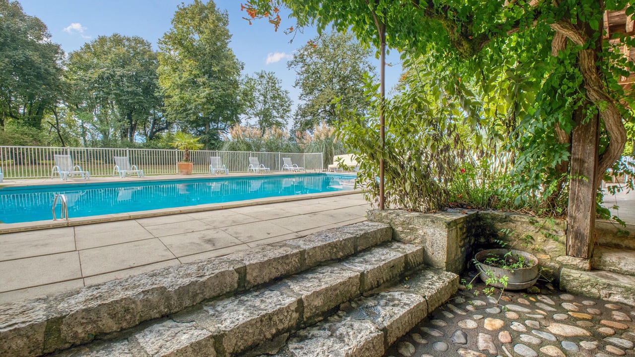 Photo of Outdoor in Le Lardin-Saint-Lazare