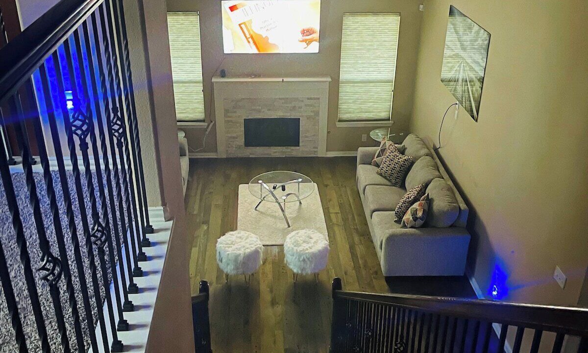 Photo of Livingroom in Humble