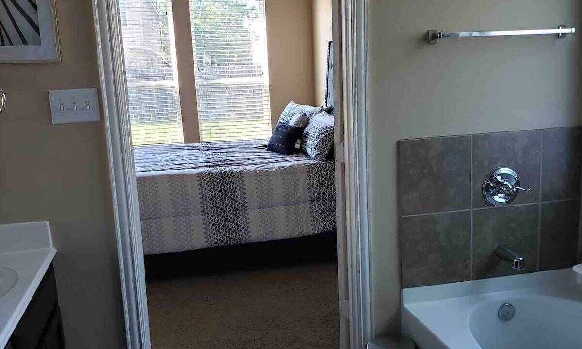 Photo of Bathroom in Humble