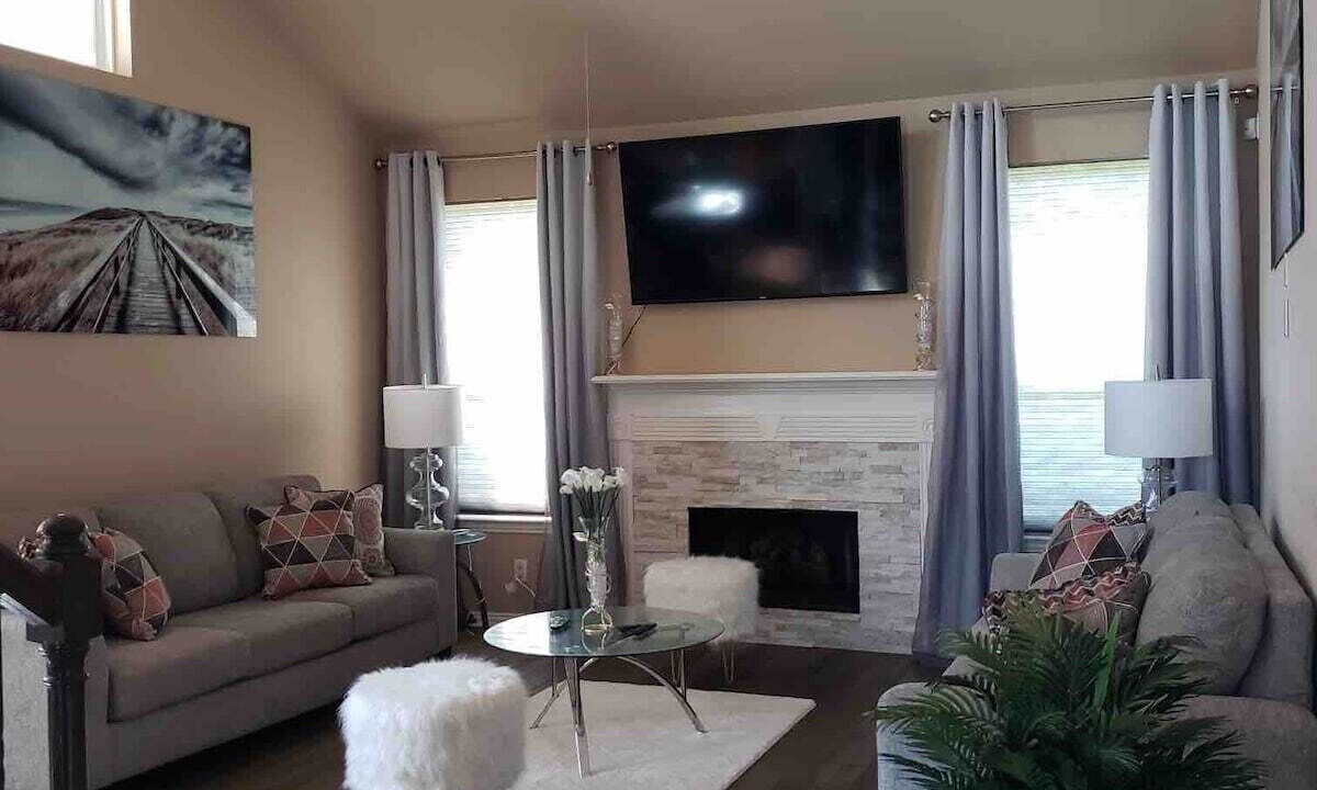 Photo of Livingroom in Humble