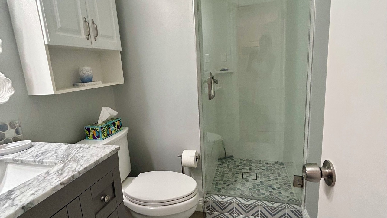 Photo of Bathroom in Summerland Key
