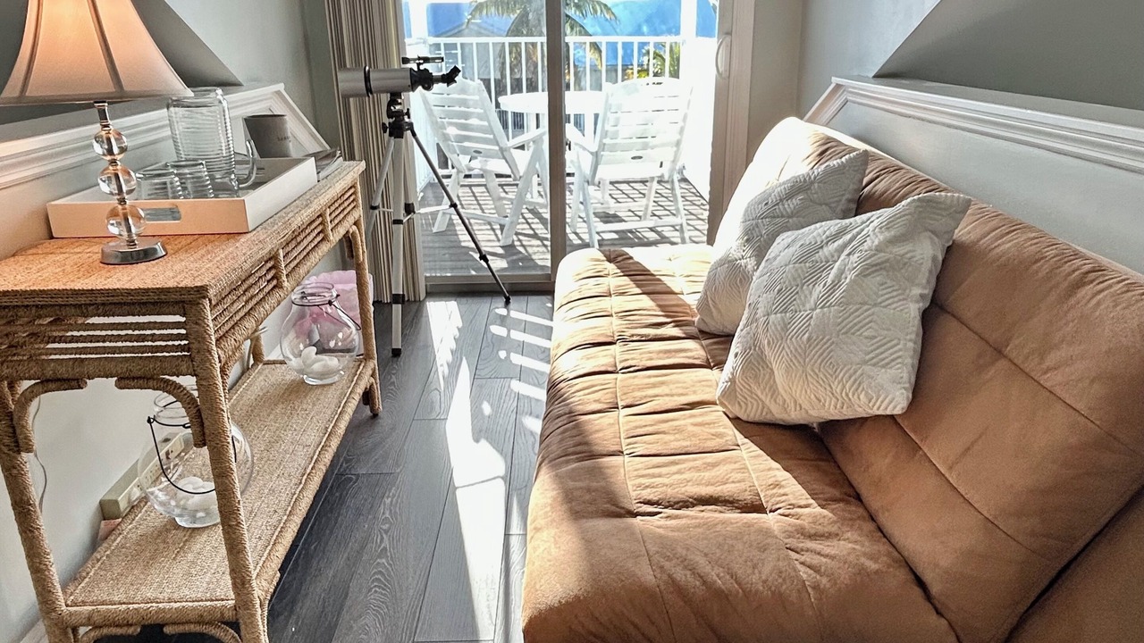 Photo of Livingroom in Summerland Key