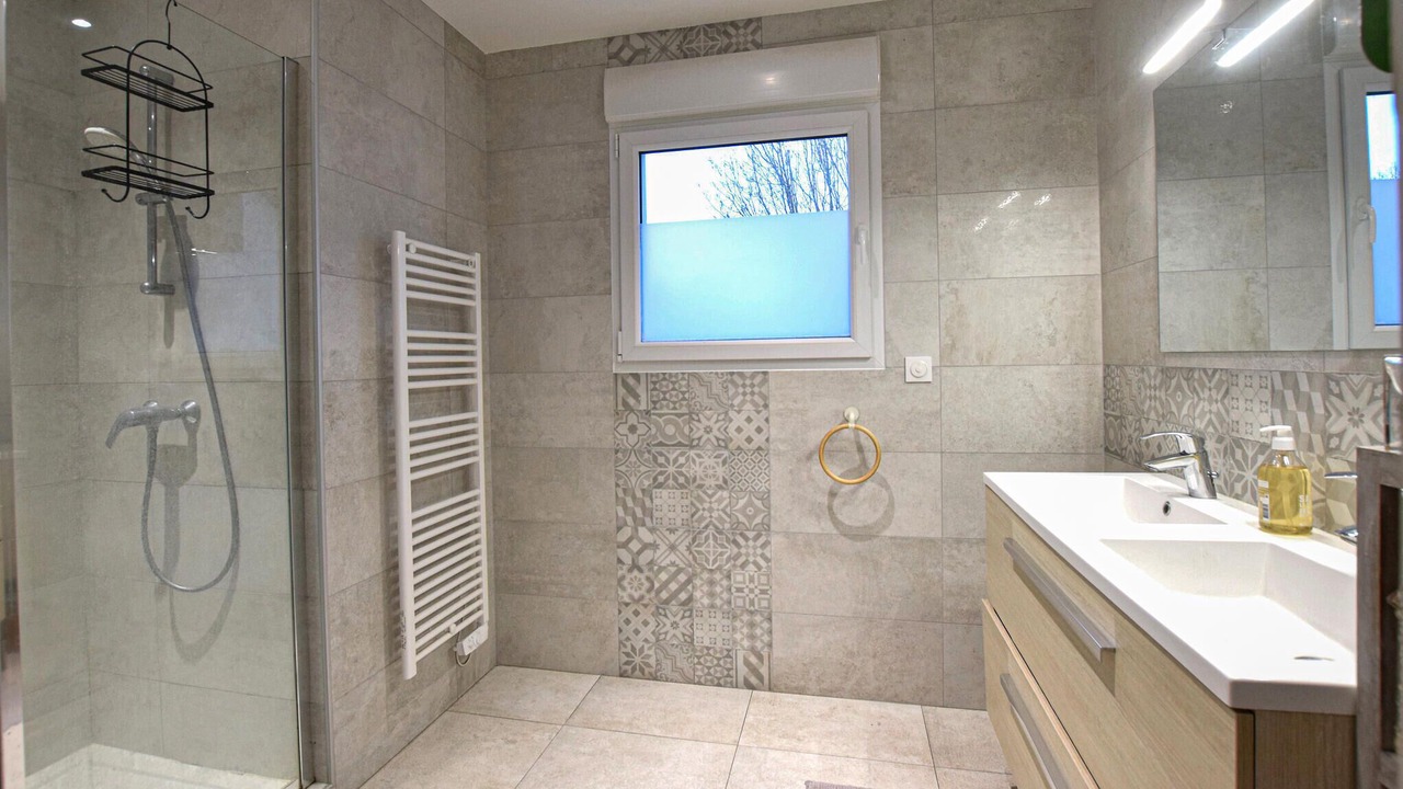 Photo of Bathroom in Amfreville