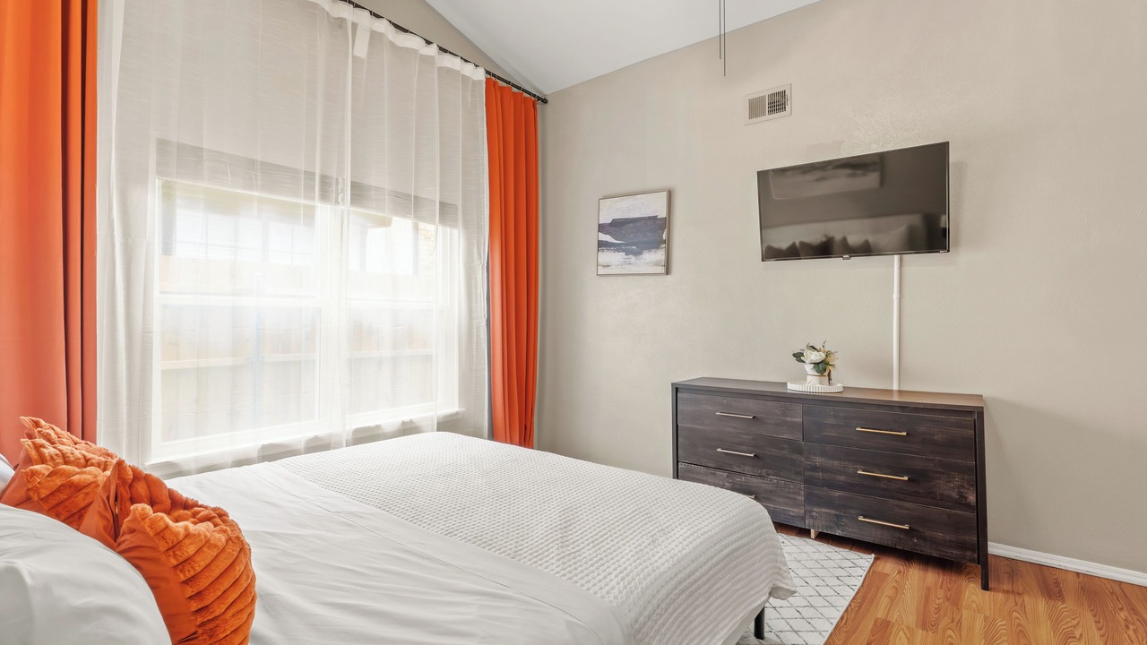Photo of Bedroom in Allen