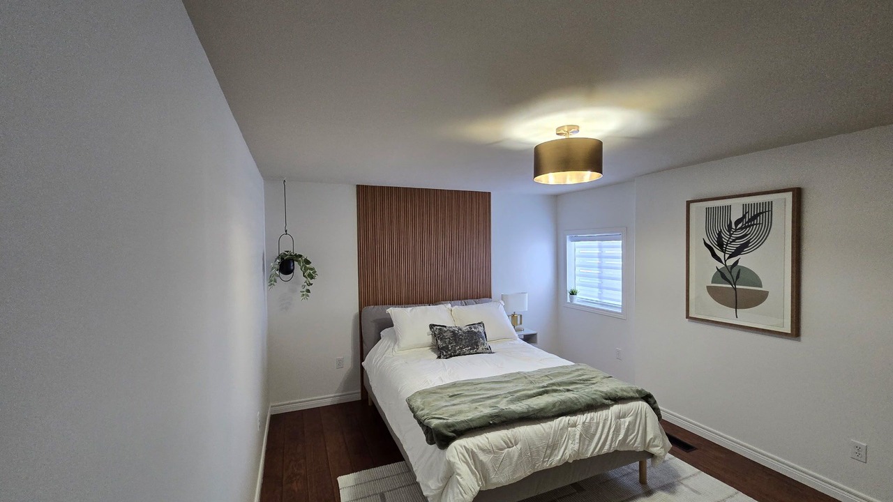 Photo of Bedroom in Wahnapitae First Nation