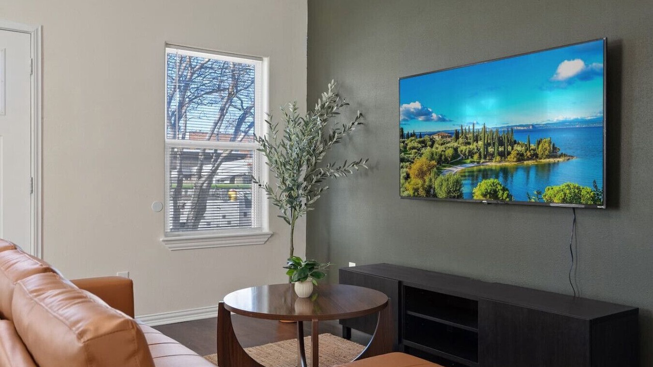 Photo of Livingroom in Old East Dallas