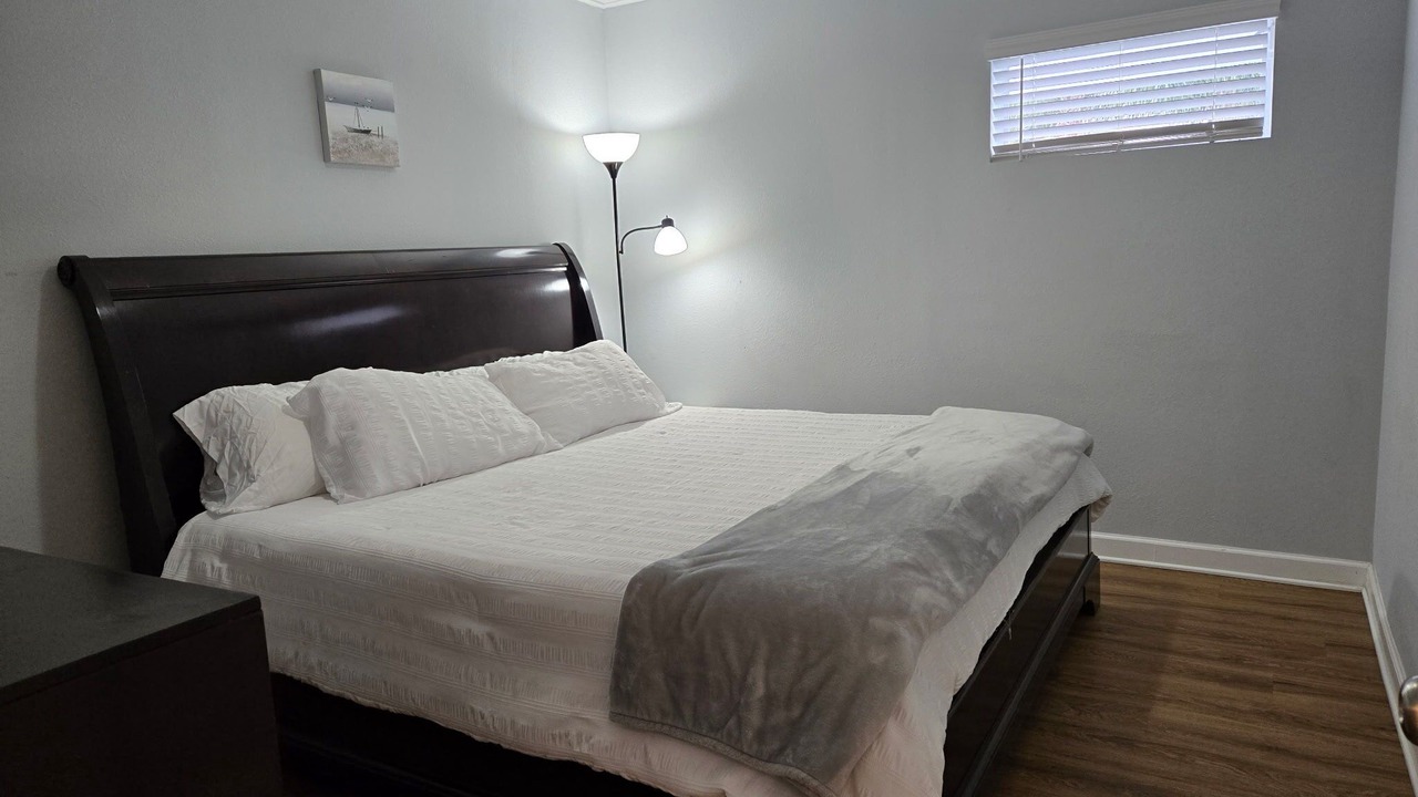 Photo of Bedroom in Lake City