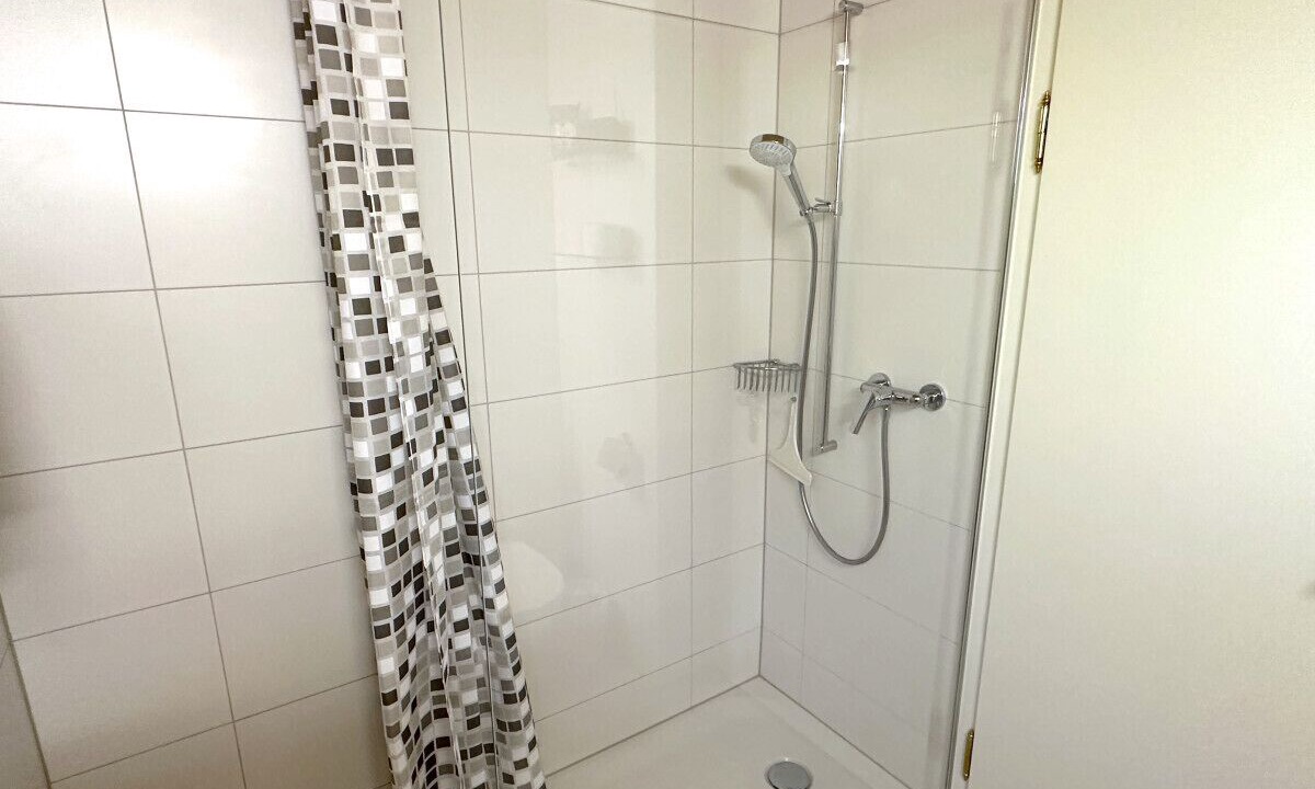 Photo of Bathroom in Goldiwil