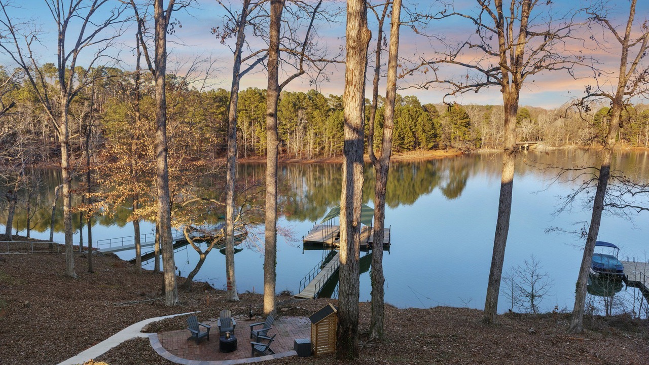 Photo of Others in Townville