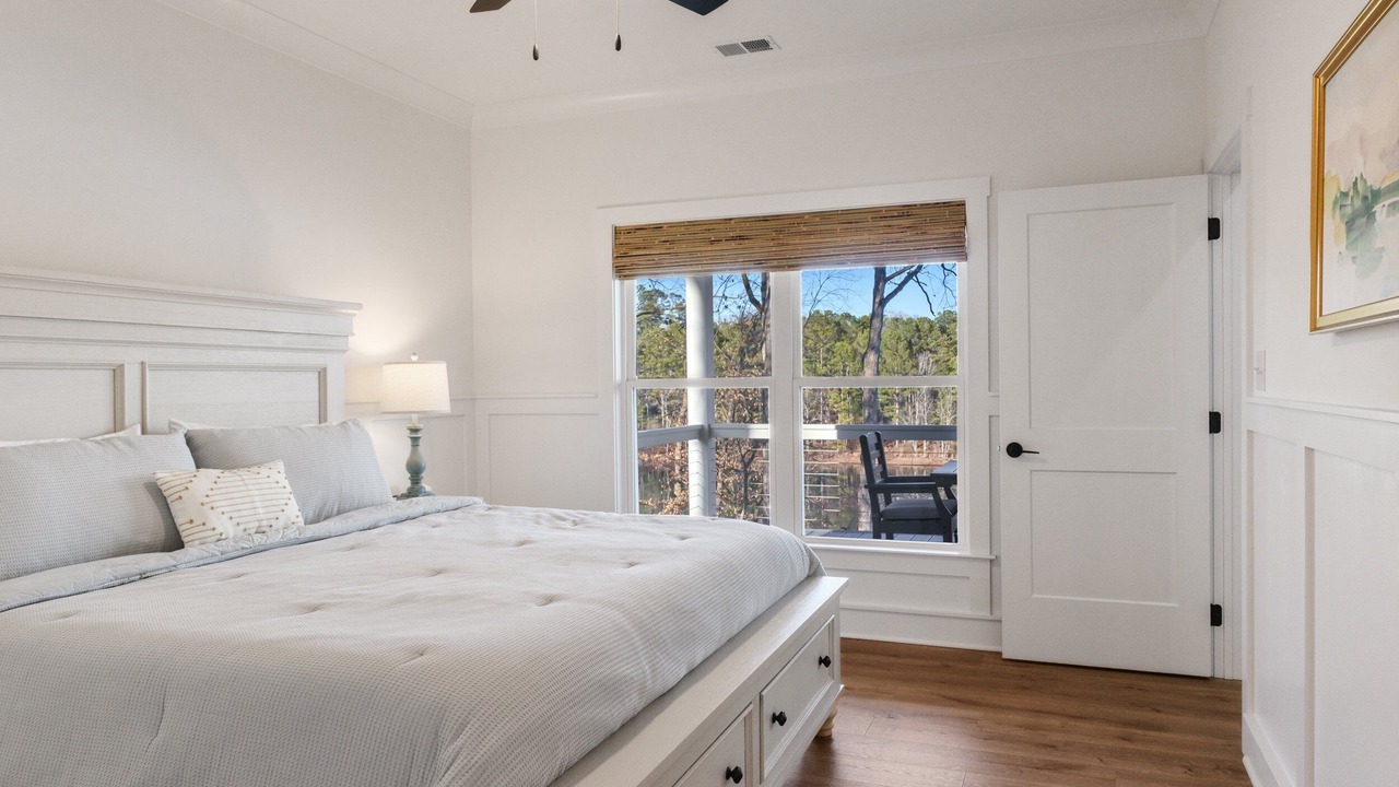 Photo of Bedroom in Townville