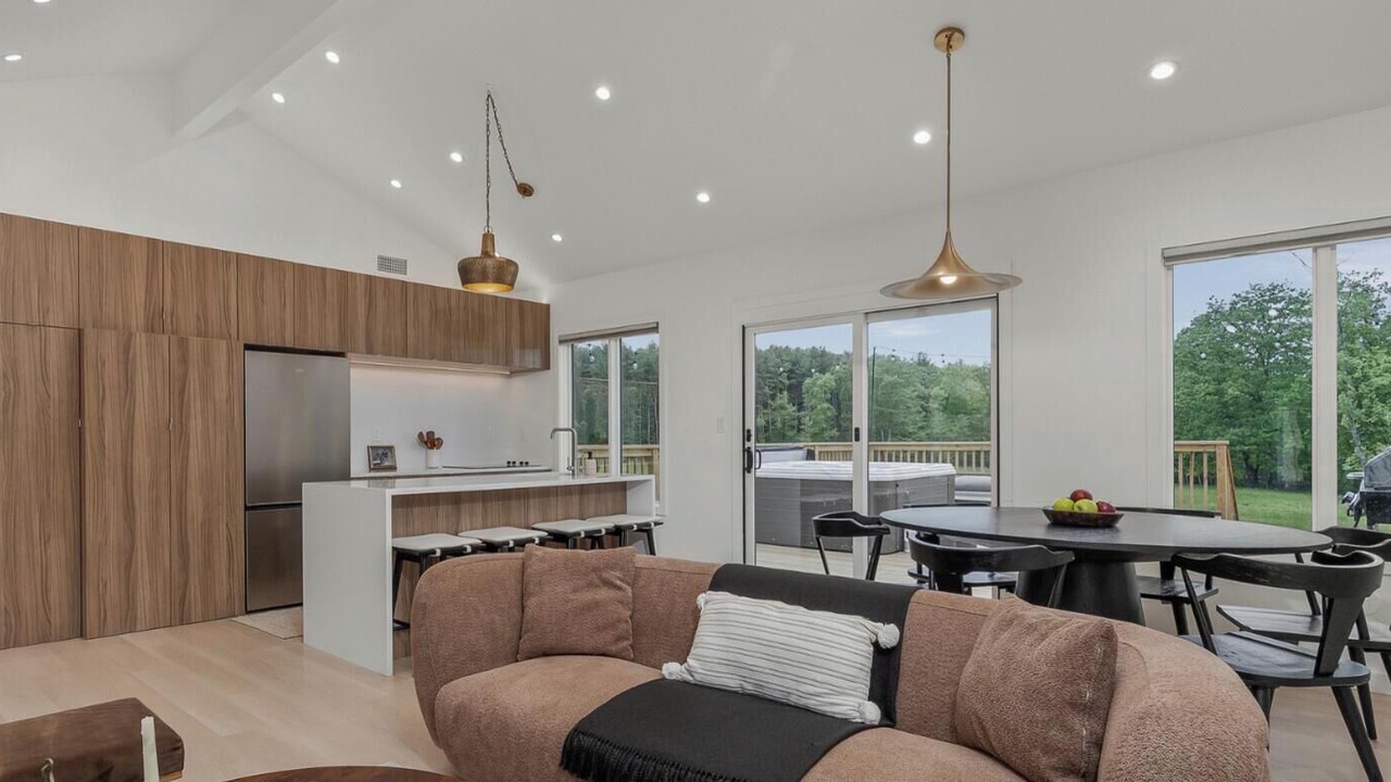 Photo of Livingroom in East Durham