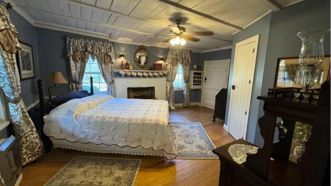 Photo of Bedroom in Andrews