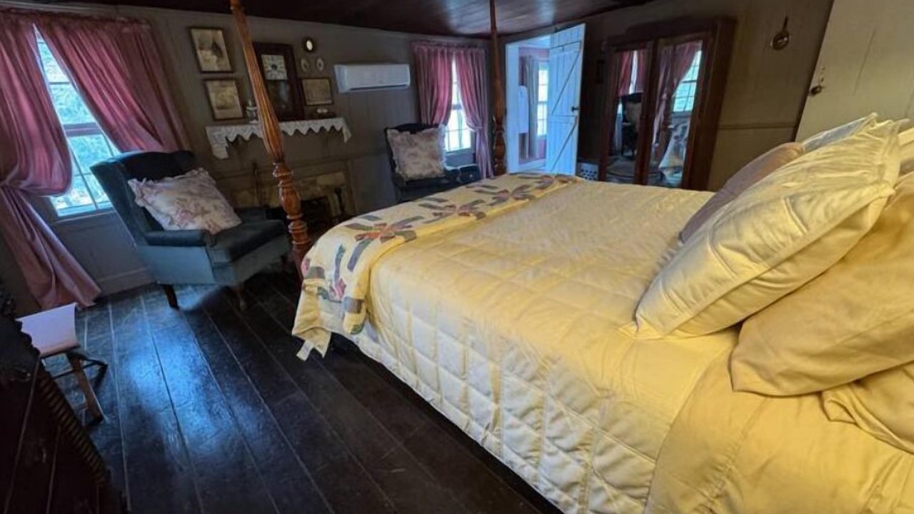 Photo of Bedroom in Andrews