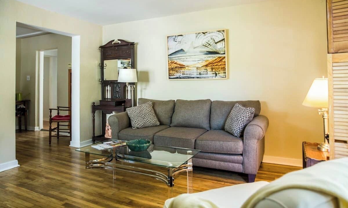 Photo of Livingroom in Cherrywood