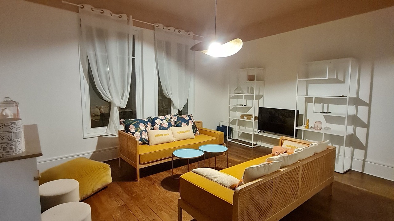 Photo of Livingroom in Autun